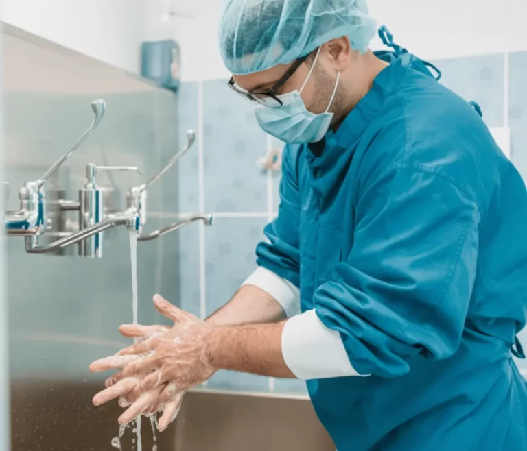 limpieza-desinfeccion-servicios-salud-conferencia