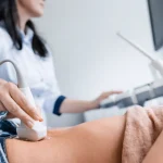 Licencia remunerada para personas gestantes