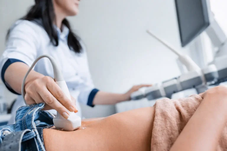 Licencia remunerada para personas gestantes