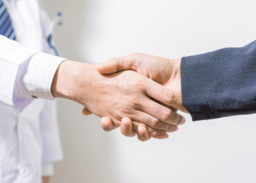 Hora de negociar: Tips para mejorar tu contrato laboral en 2026